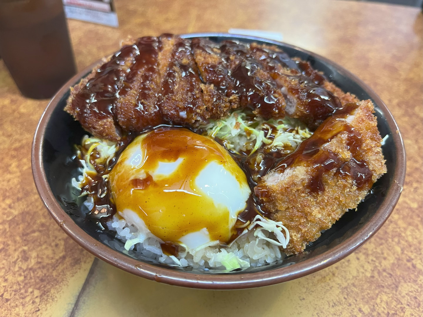 かつ